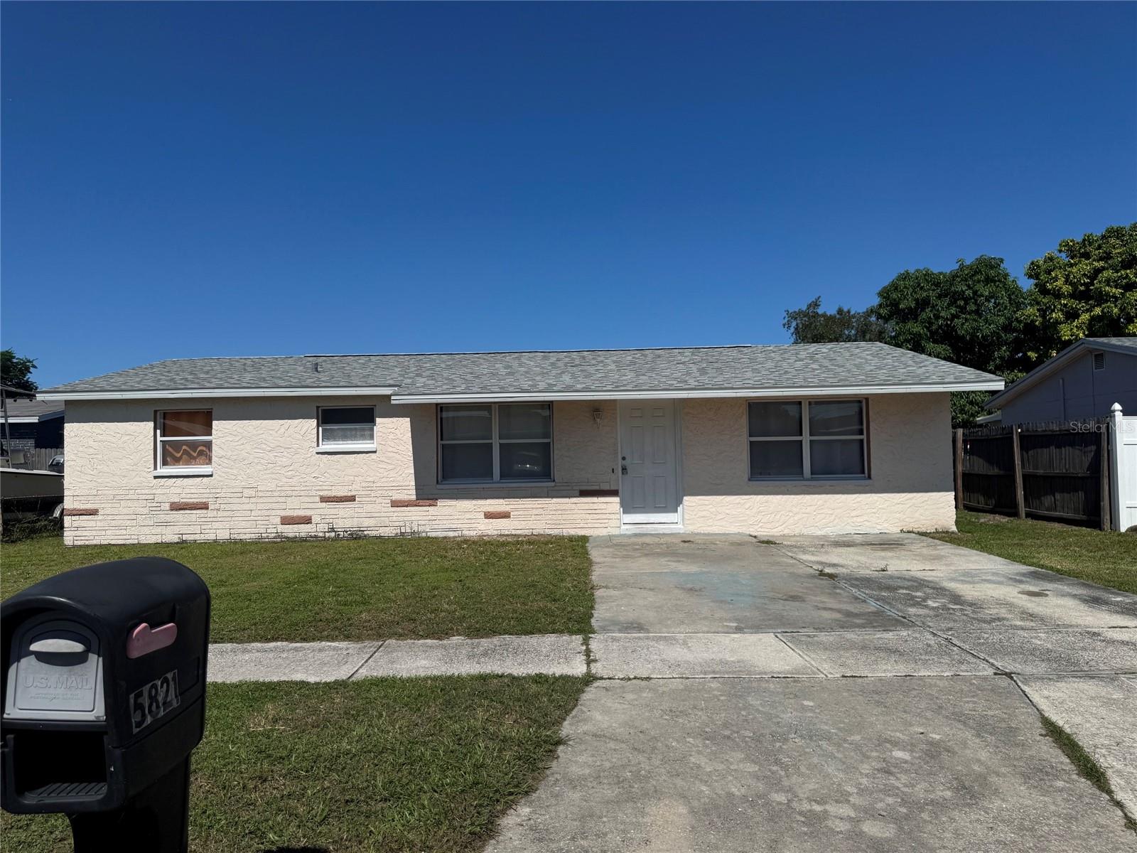 5821 90TH AVE N - Photo 1