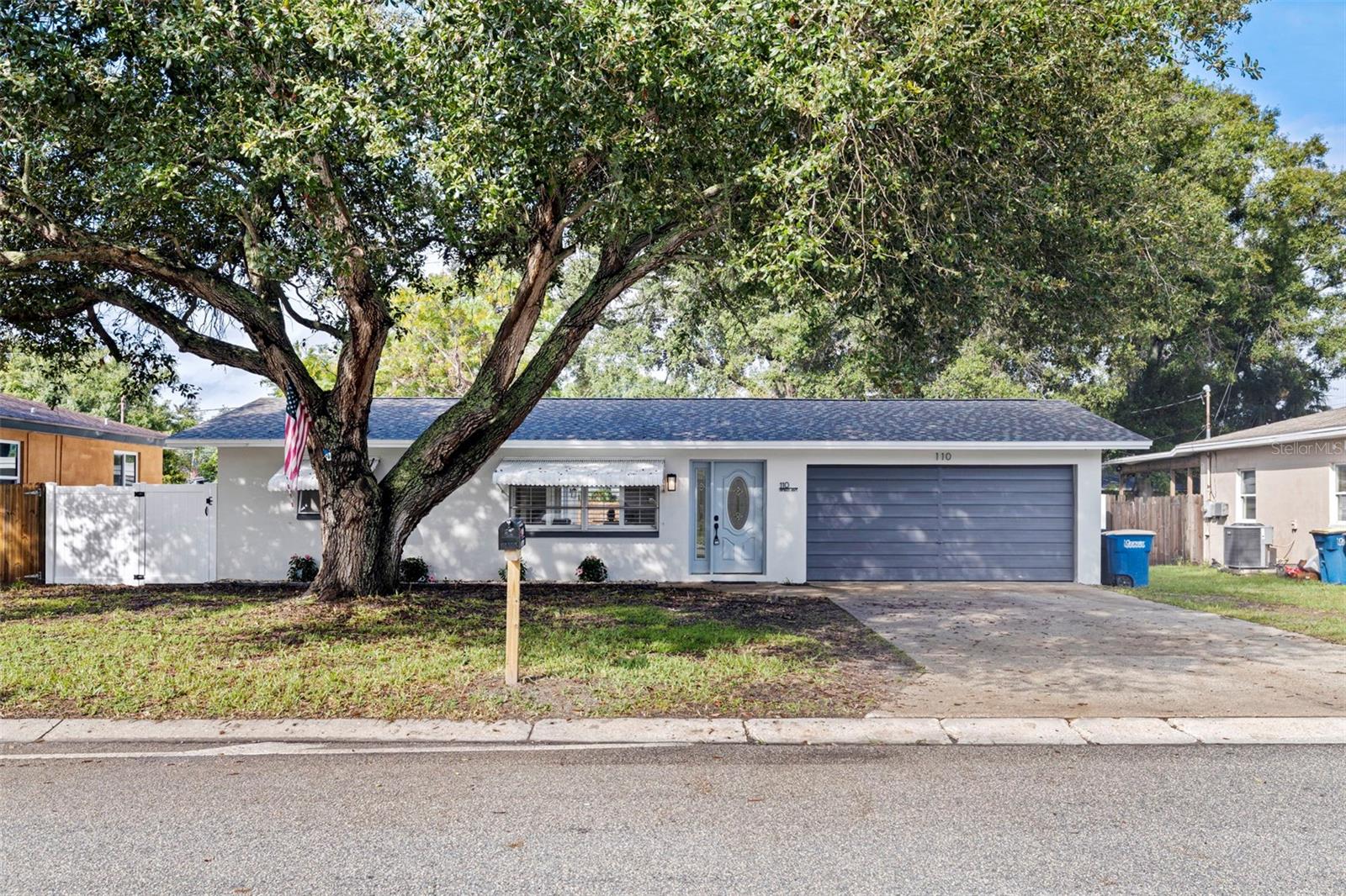 110 N NIMBUS AVE - Photo 1