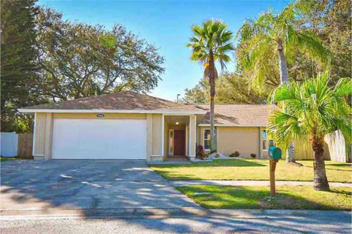 6506 SEAFAIRER DR - Photo 1