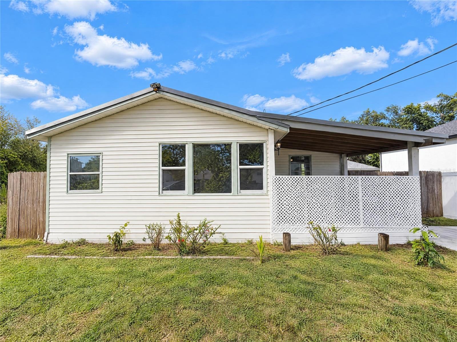 8515 PATSY ST - Photo 1