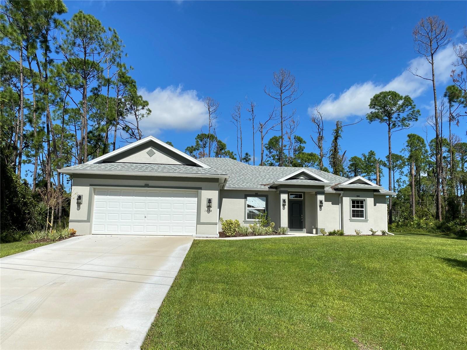 1828 SPANIEL AVE - Photo 1