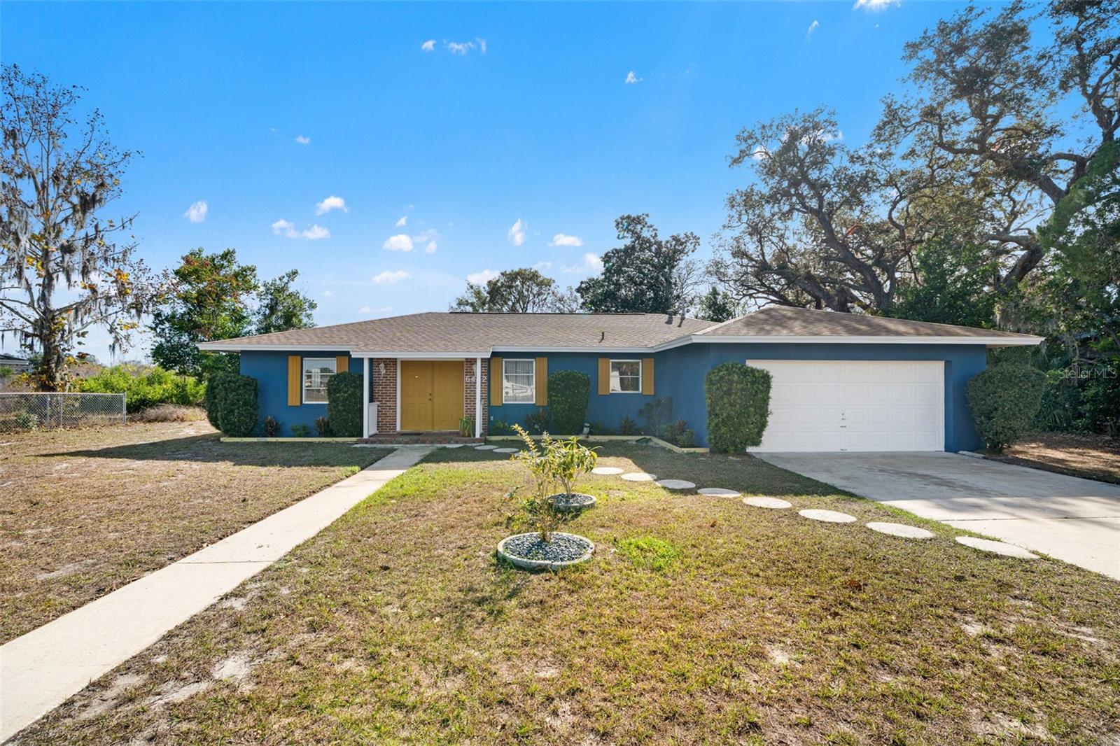 6422 FAIRLAWN ST - Photo 1