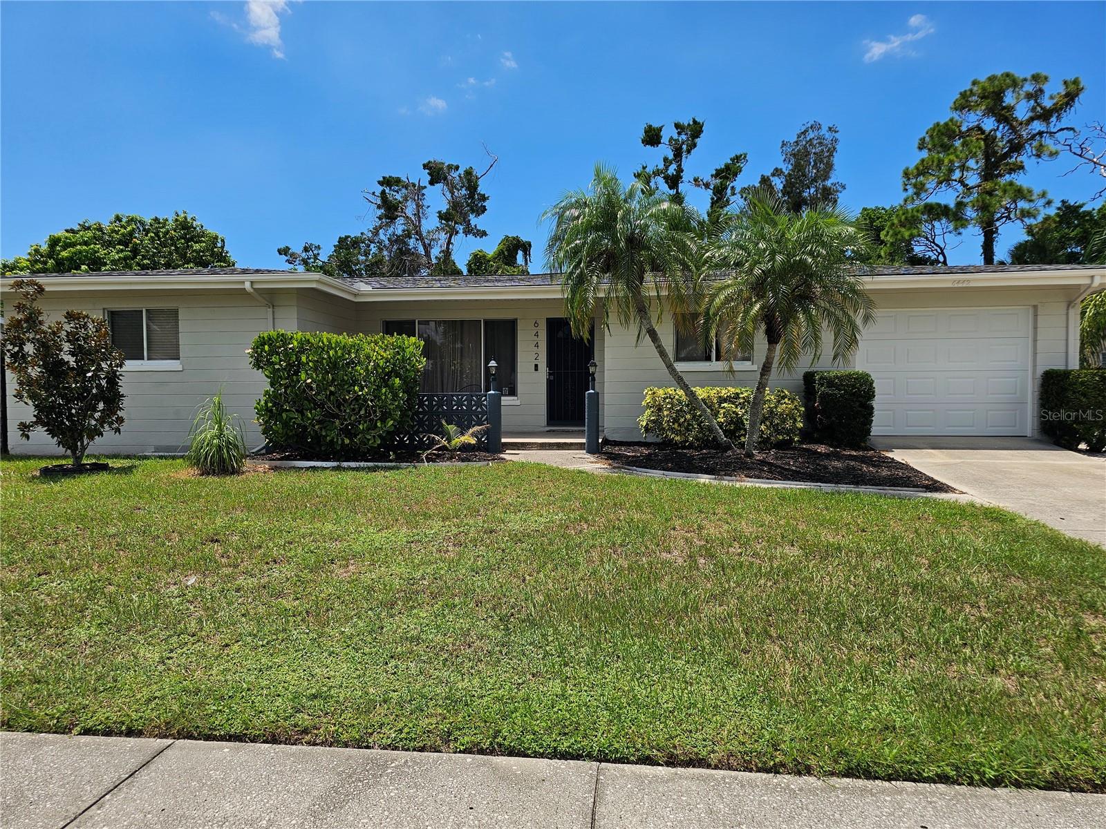 6442 COLONIAL DR - Photo 1