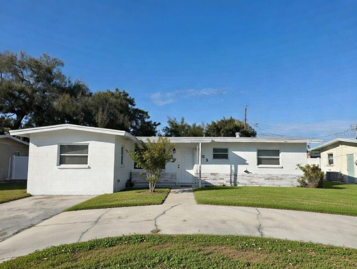 5731 90TH AVE N - Photo 1