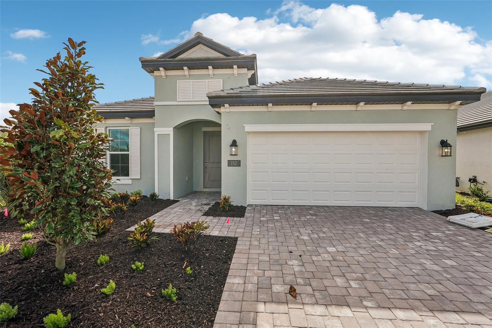 152 VISTERA BLVD - Photo 1