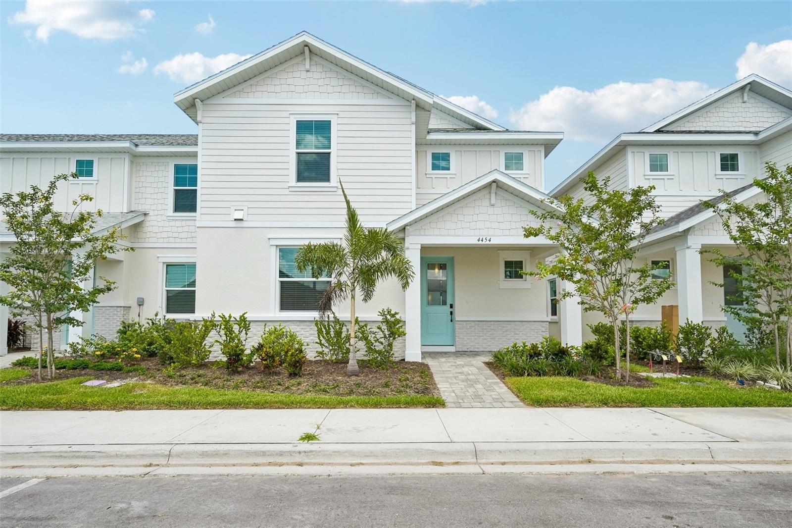 4454 SUNSET GARDEN ST - Photo 1