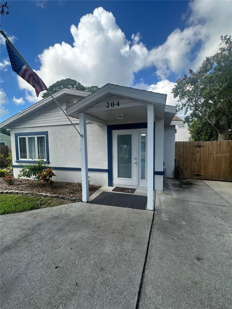 204 W 36TH ST W - Photo 1