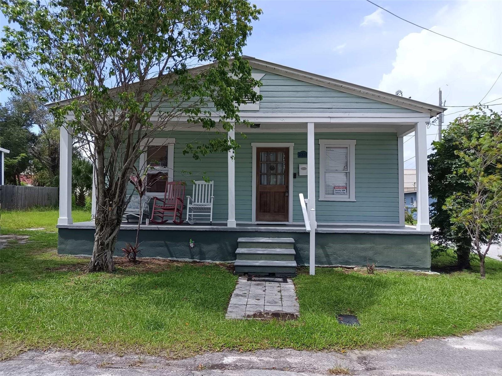 2320 E 12TH AVE - Photo 1