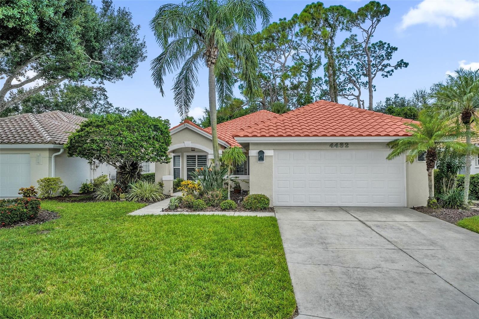 4432 DEER TRAIL BLVD - Photo 1
