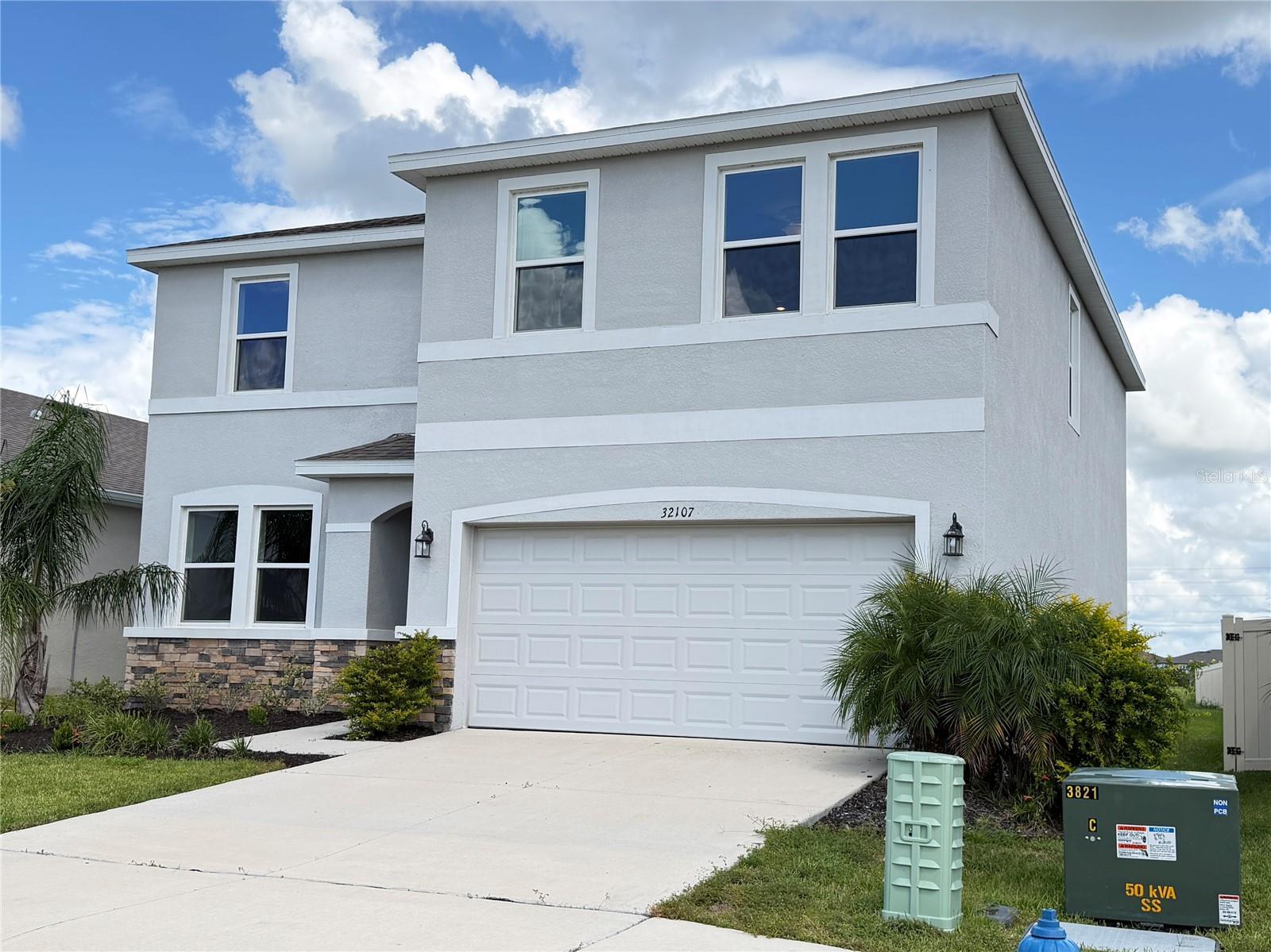 32107 CONCHSHELL SAIL ST - Photo 1