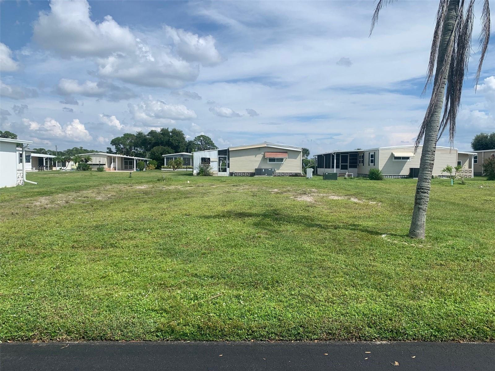 235 ESTRADA - Photo 1