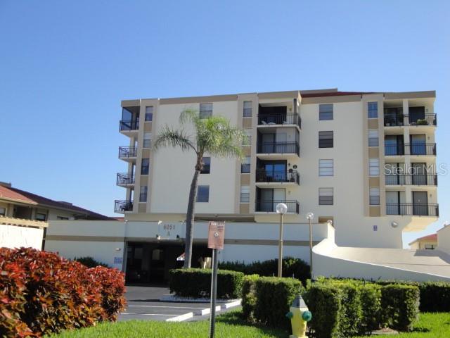 6051 SUN BLVD #305 - Photo 1