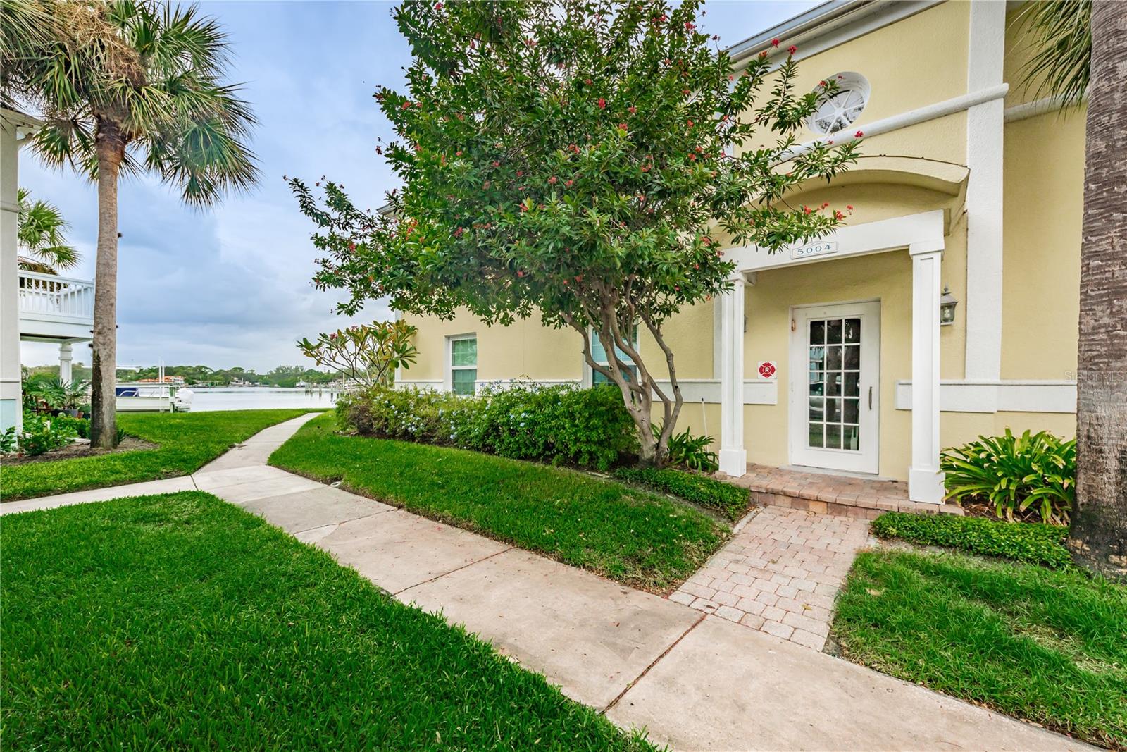Property at 5004 STARFISH DR SE #F, St Petersburg