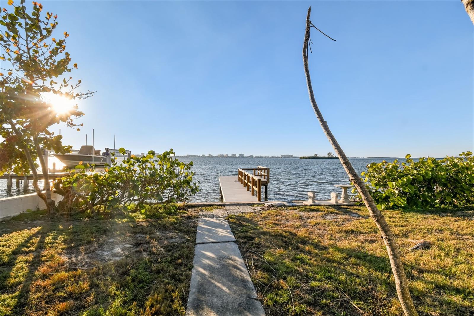 1836 VENETIAN POINT DR - Photo 1
