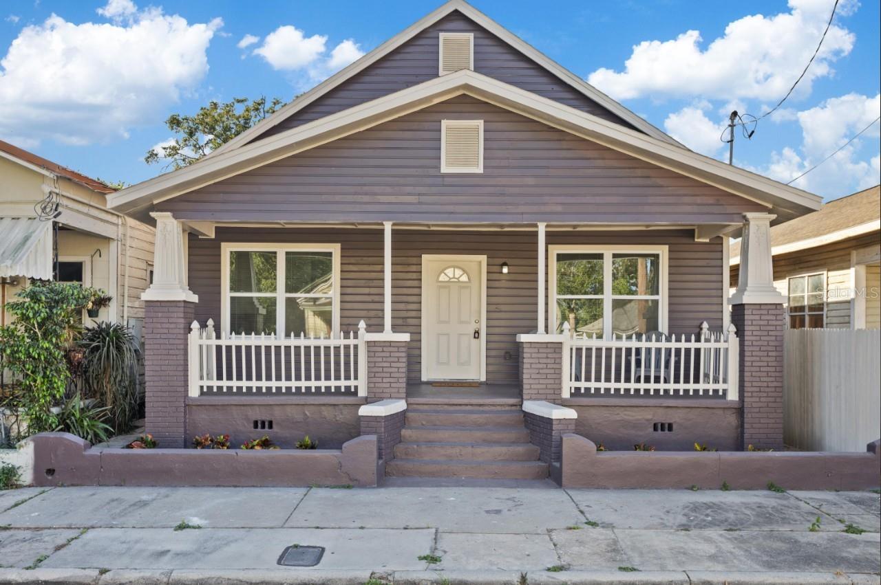 2912 N 16TH ST - Photo 1