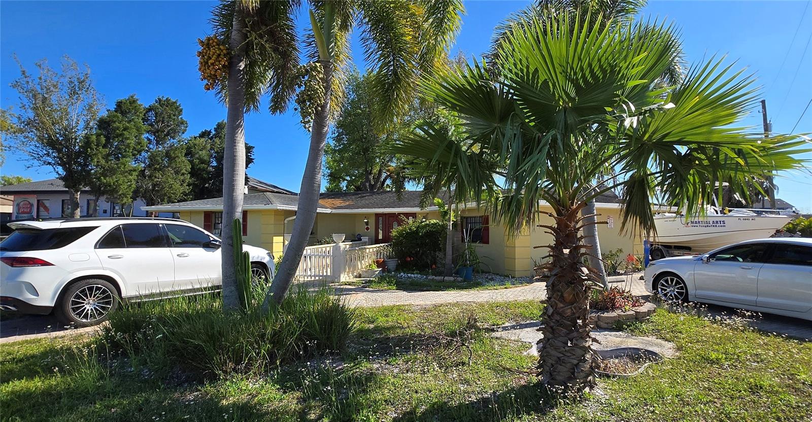 8814 ROCKY CREEK DR - Photo 1