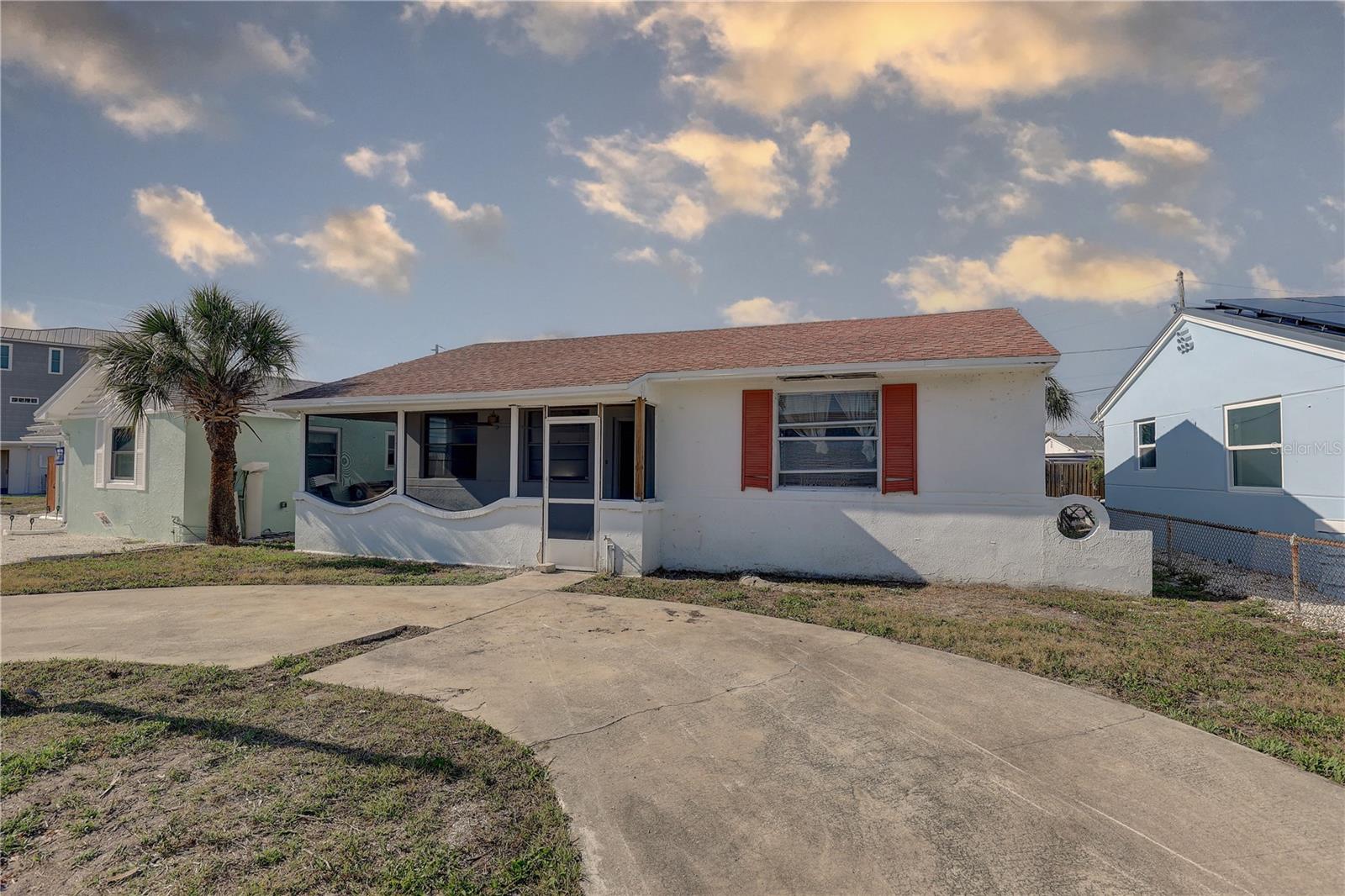 440 S BAYSHORE DR - Photo 1