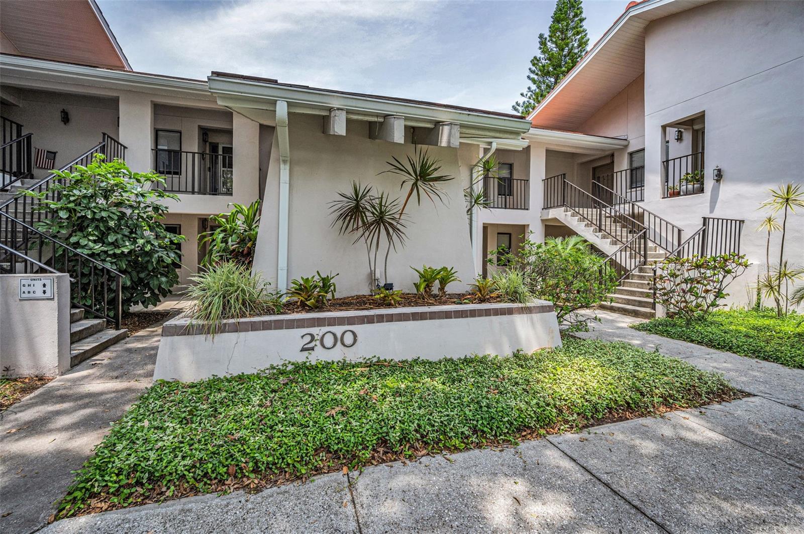 300 S FLORIDA AVE #200J - Photo 1
