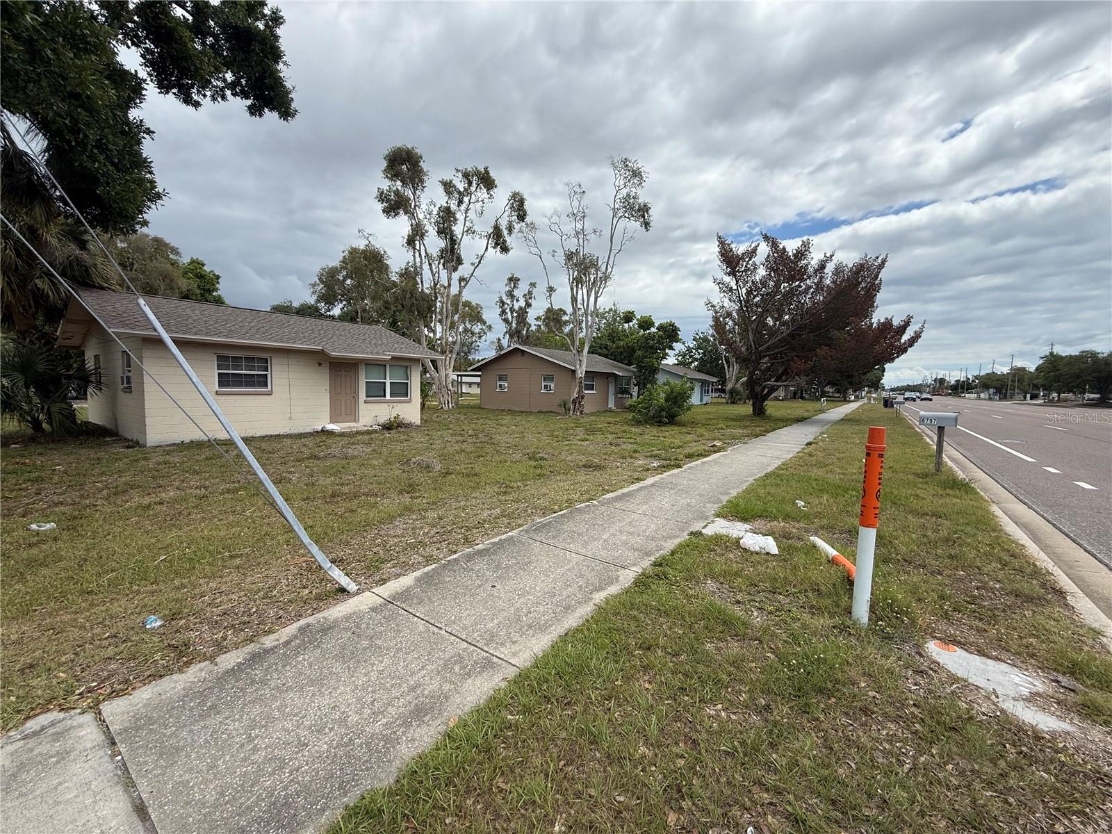 6797 54TH AVE N - Photo 1