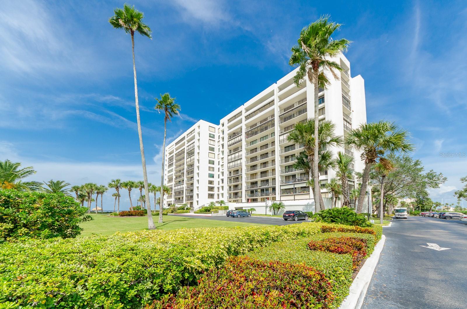 1460 GULF BLVD #1105 - Photo 1