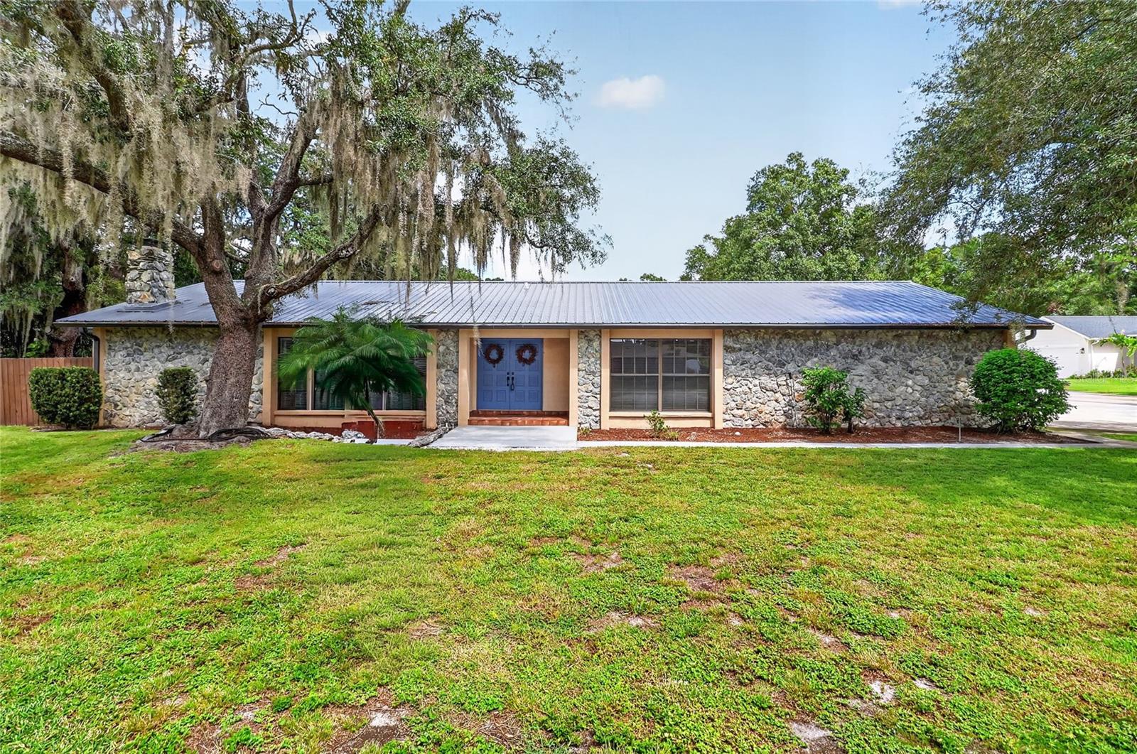 3011 LAKE ELLEN DR - Photo 1