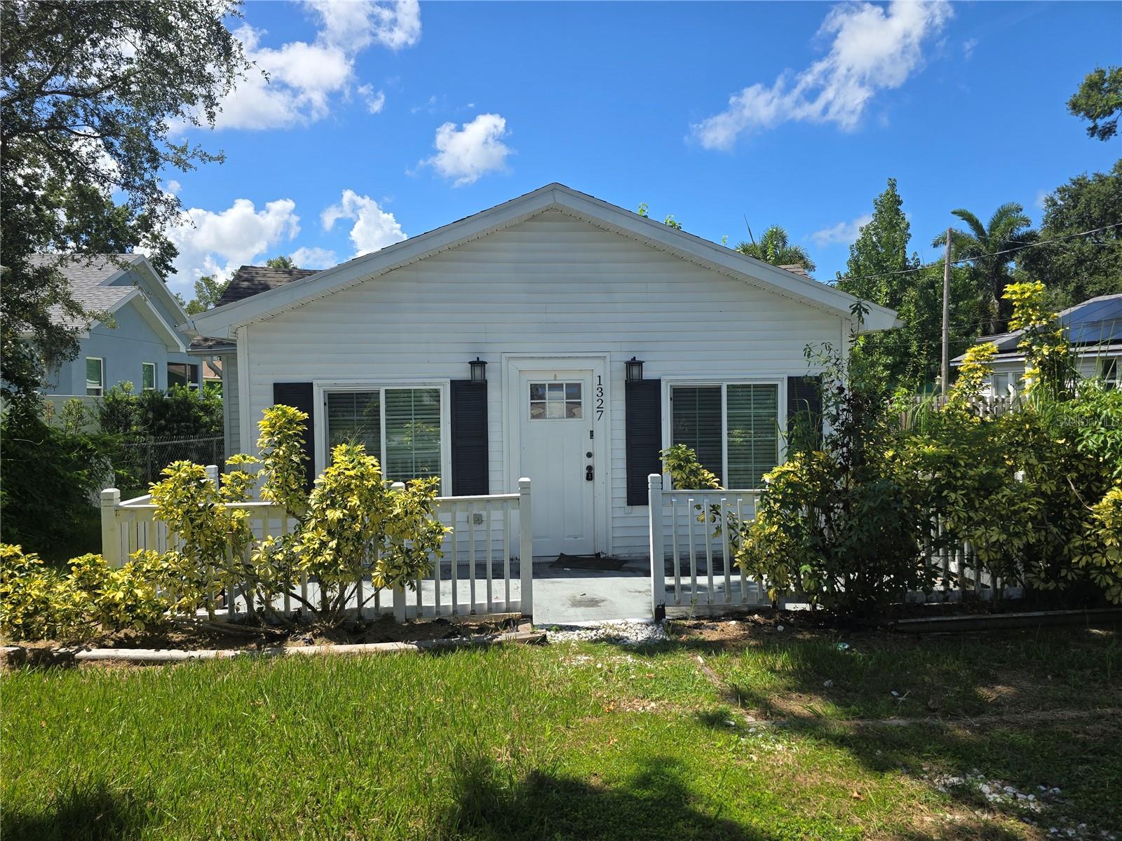 1327 GEORGIA AVE - Photo 1