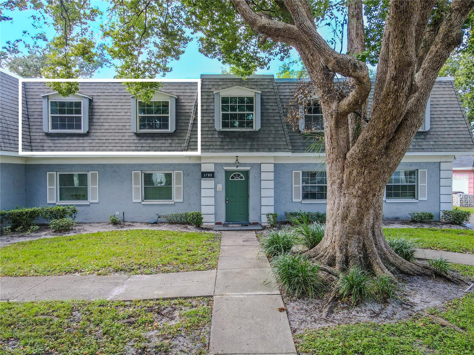 1708 BELLEAIR FOREST DR #D - Photo 1