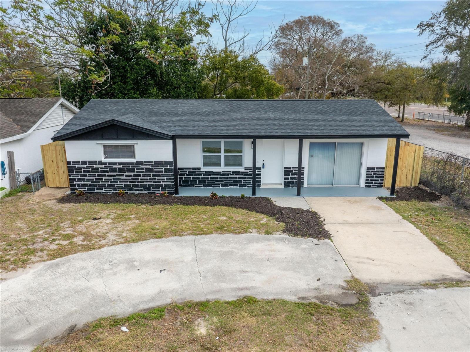 4012 VALENCIA DR - Photo 1