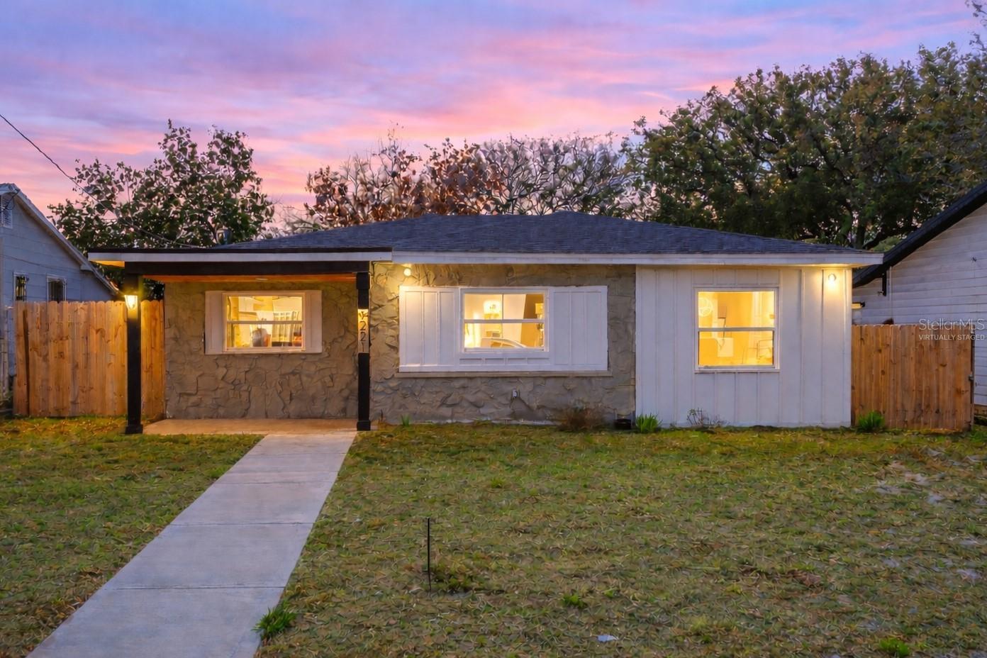 1221 E EMMA ST - Photo 1