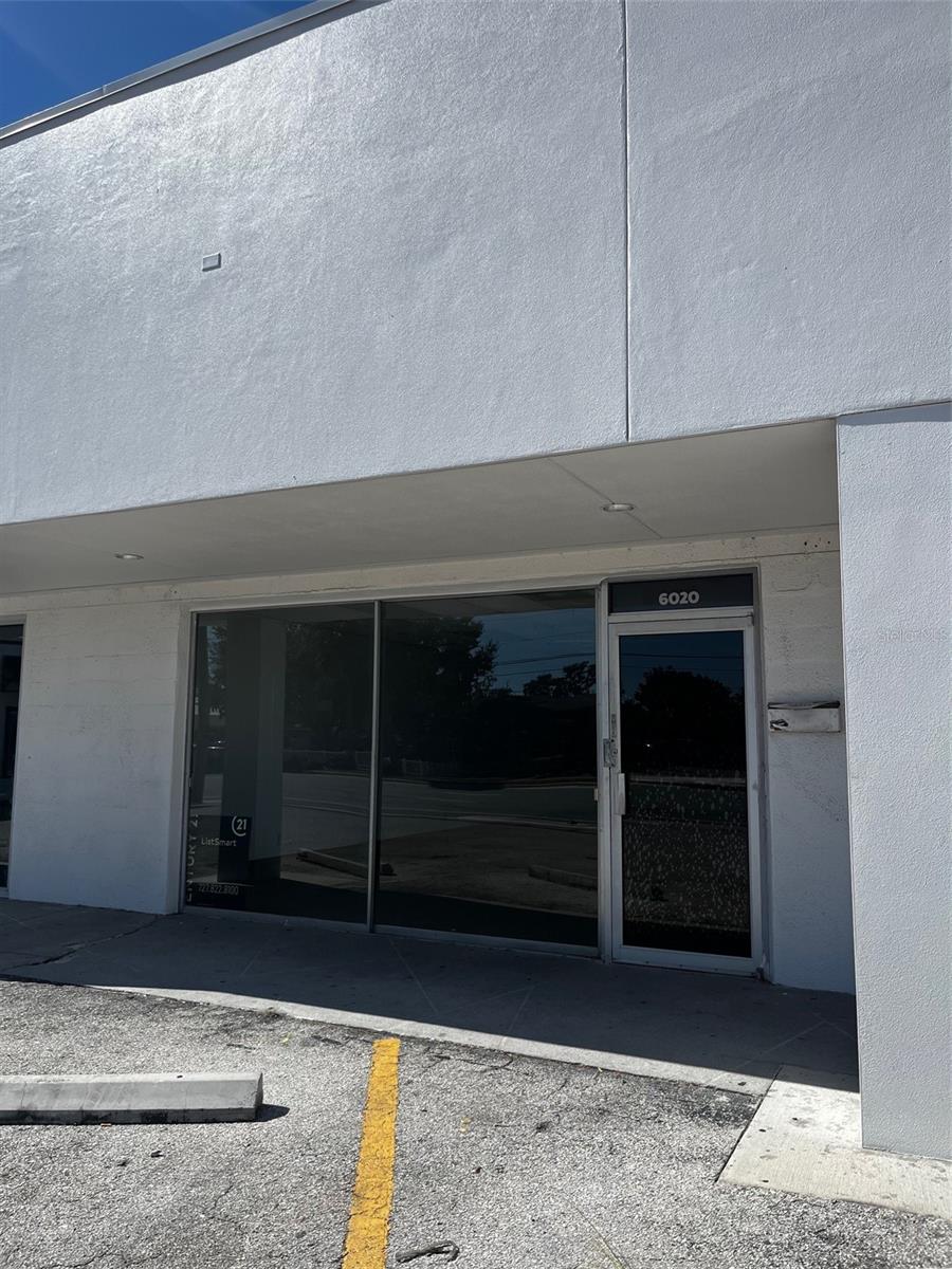 Property at 6020 SEMINOLE BLVD, Seminole