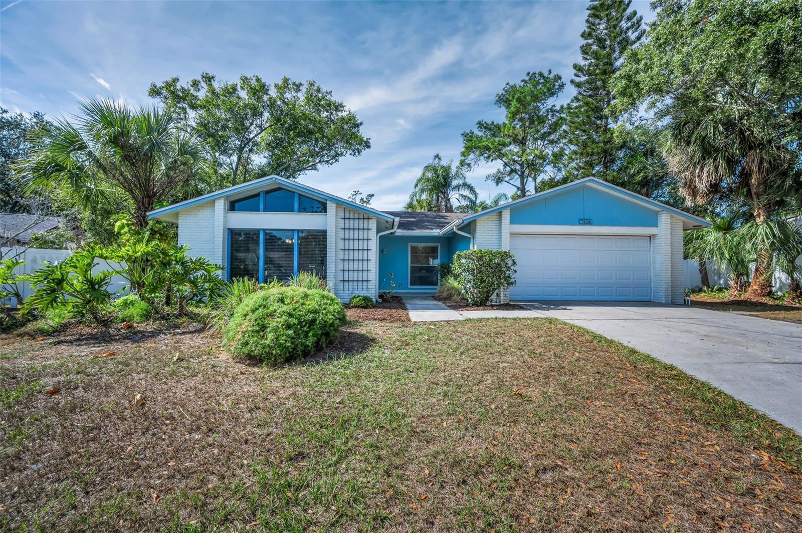 7404 CLEARVIEW DR - Photo 1