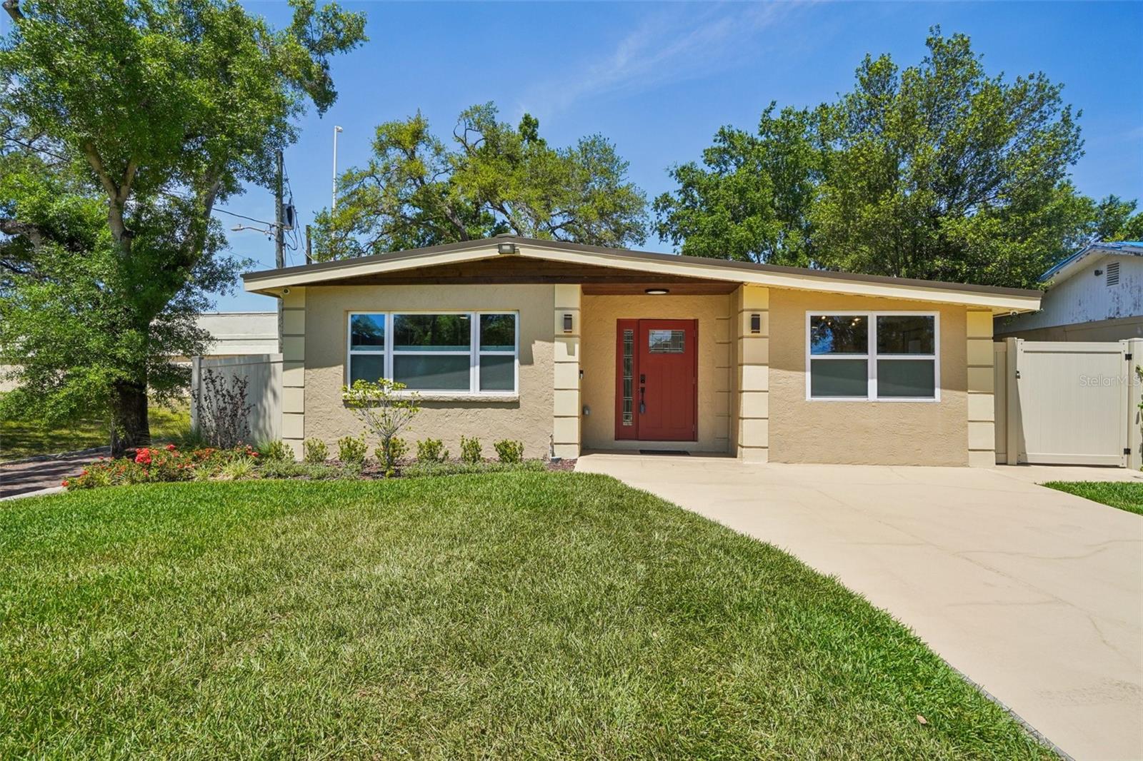 3123 W LA SALLE ST - Photo 1