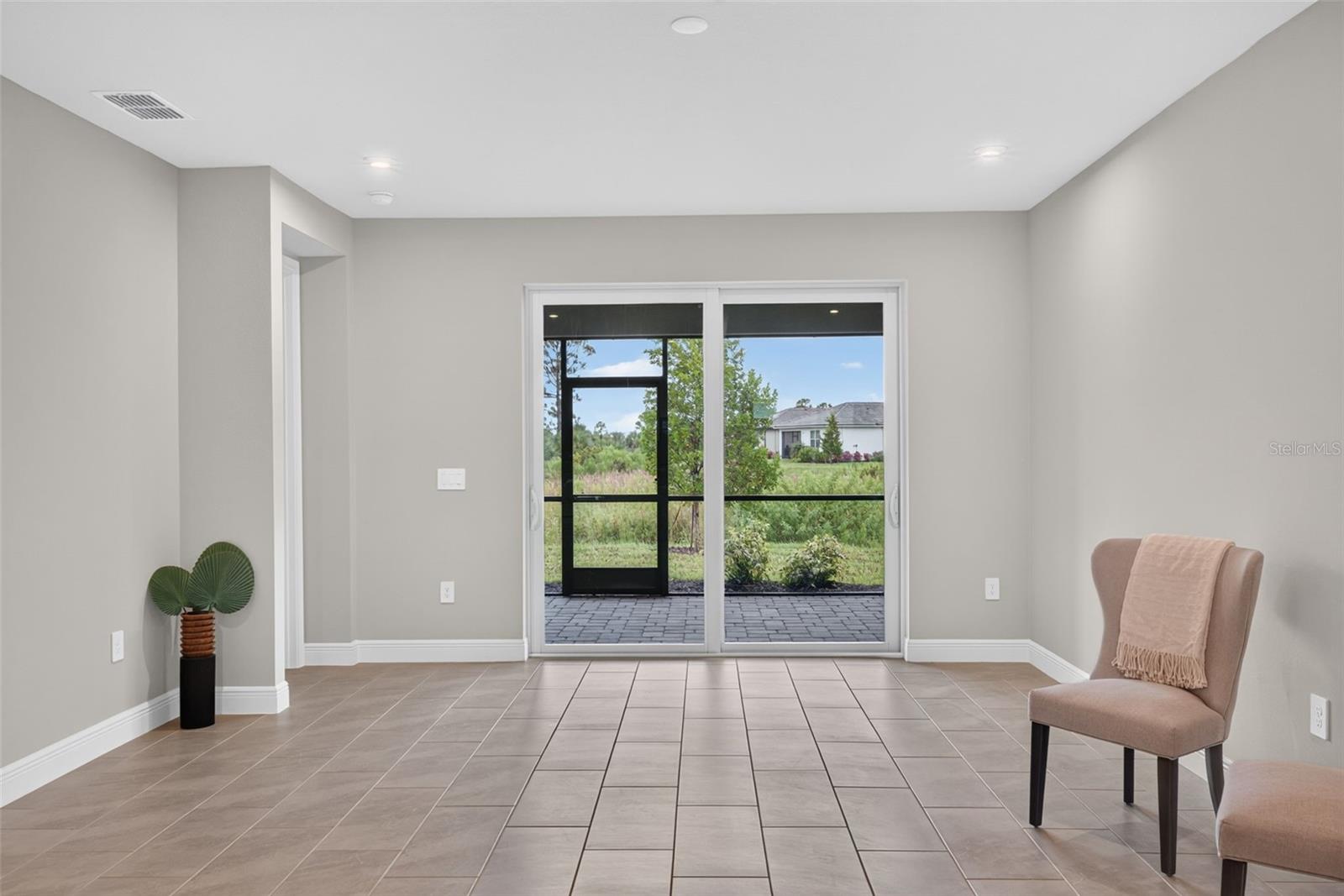 11187 LIVEWELL CT - Photo 1