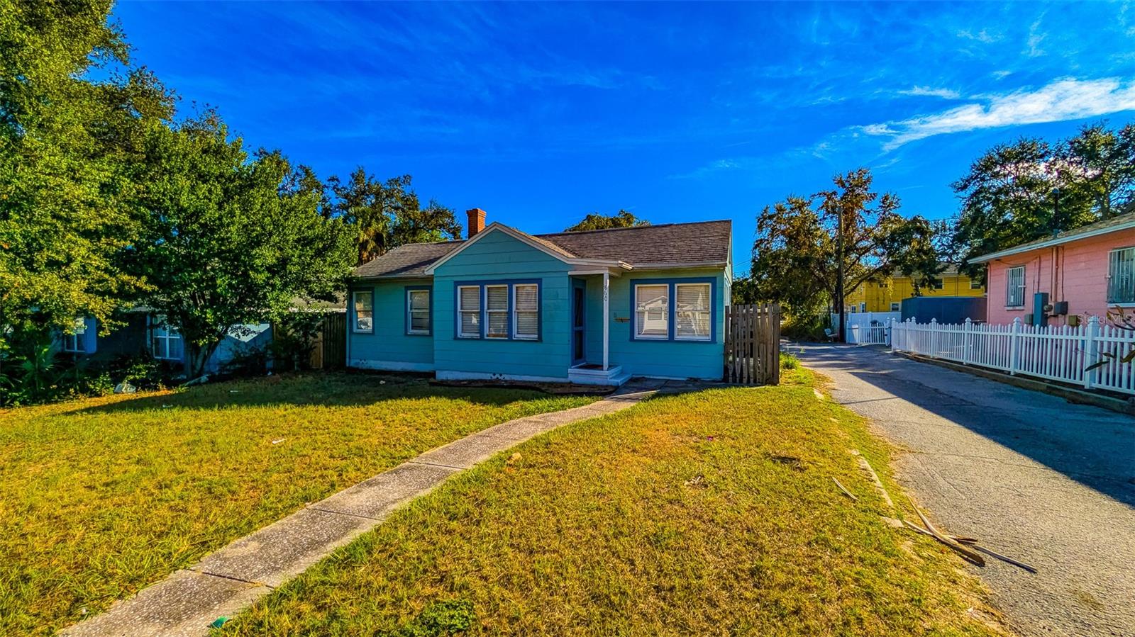 860 16TH AVE S - Photo 1