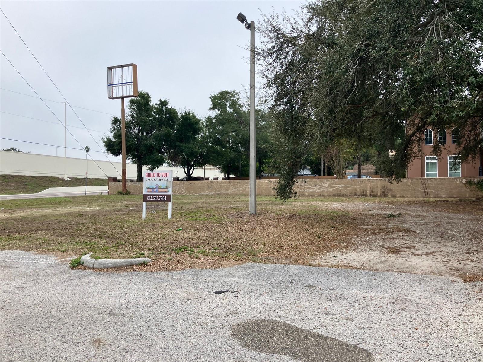 3900 N MARGUERITE AVE - Photo 1