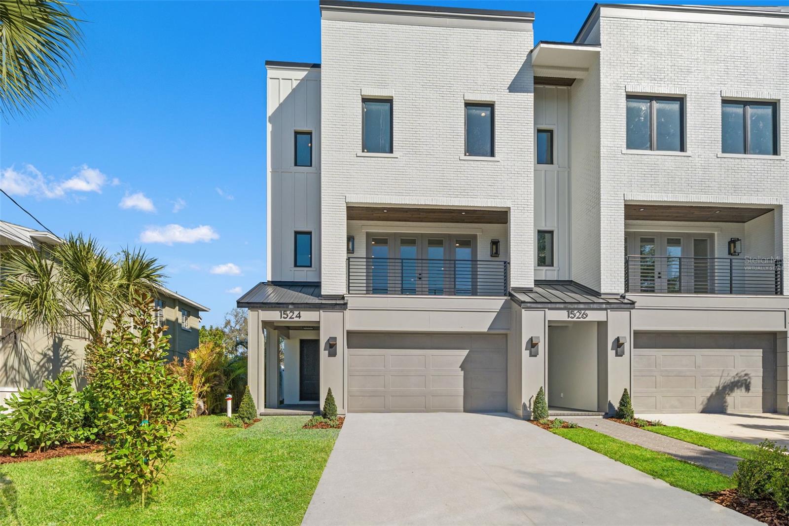 1524 S HABANA AVE - Photo 1