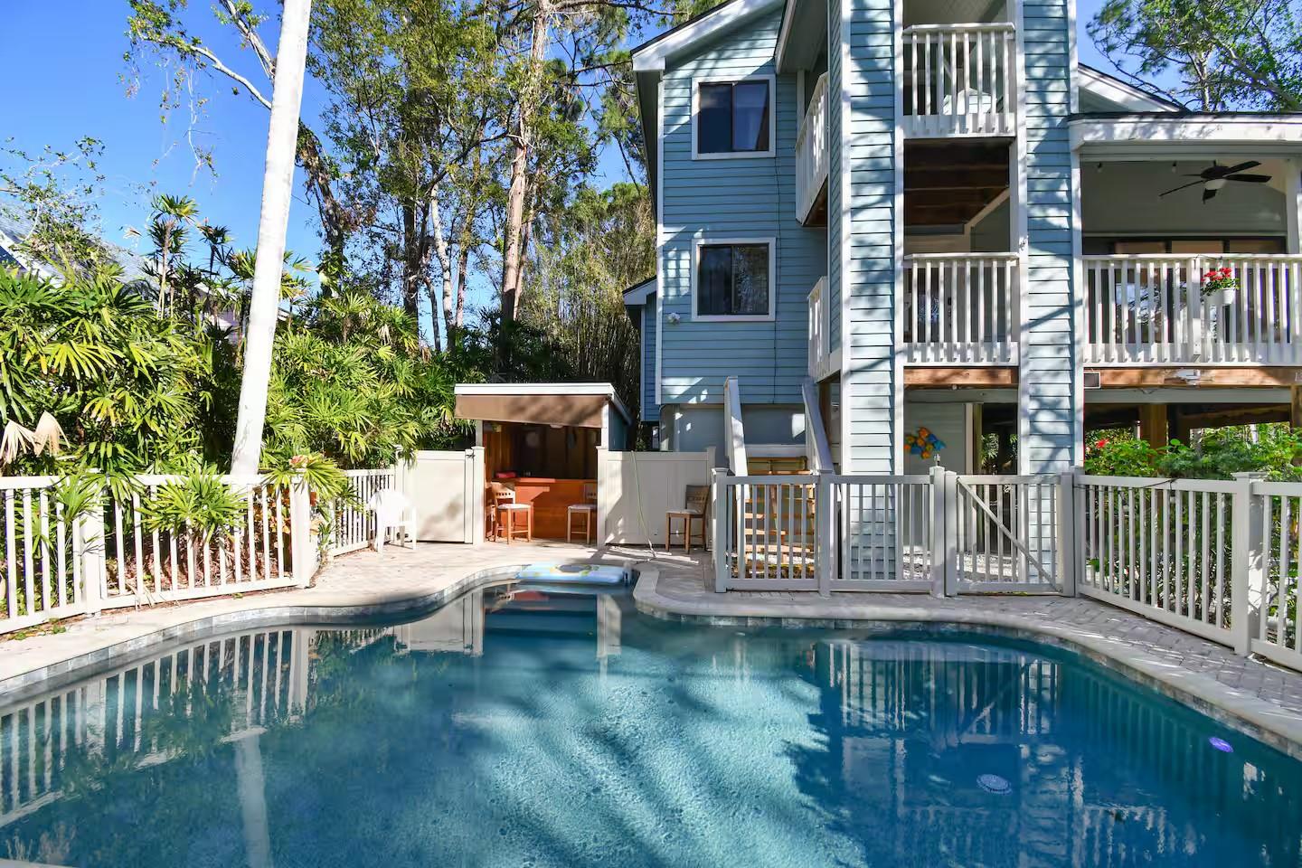 13837 76TH AVE - Photo 1