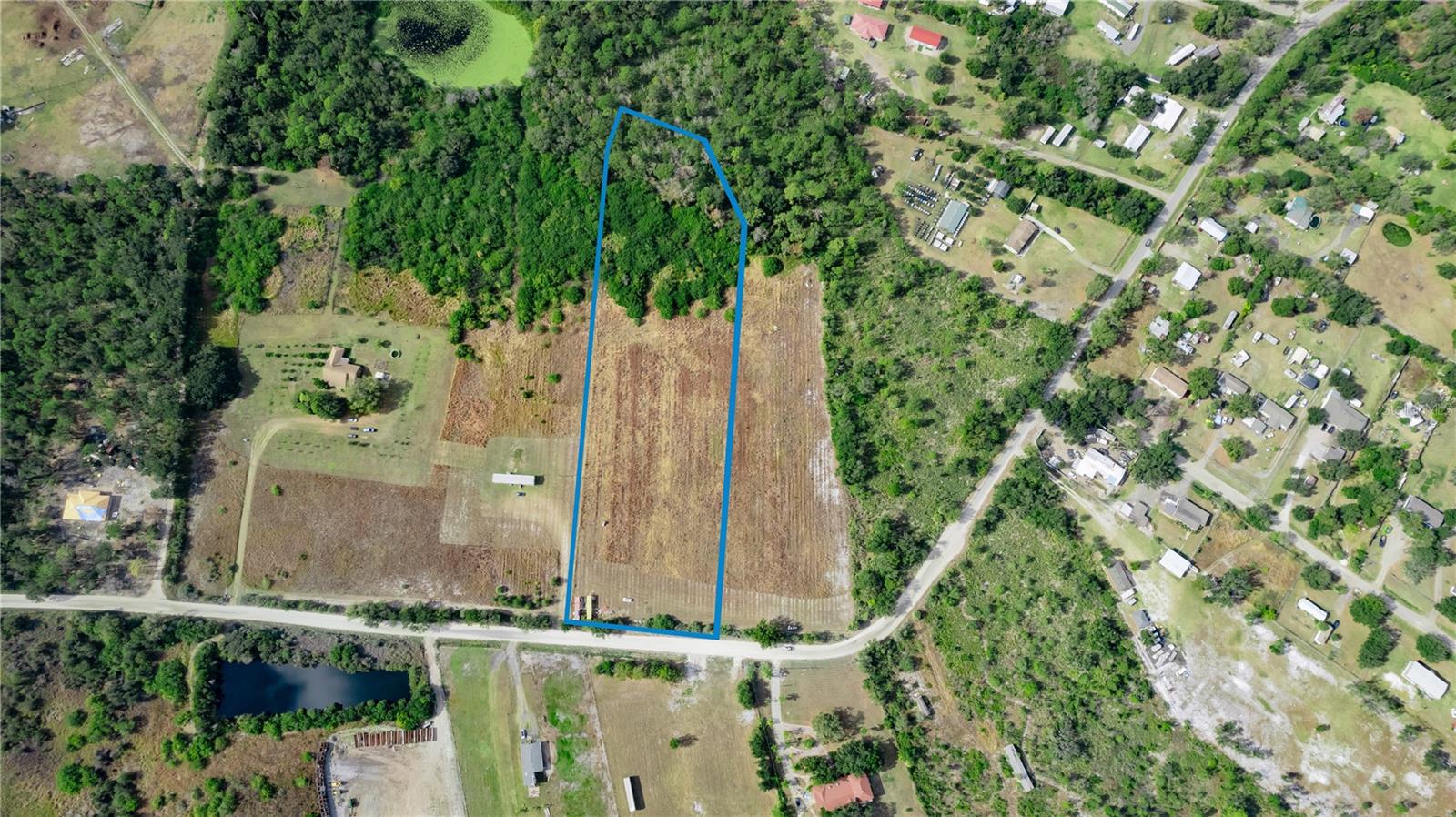 14421 SEMINOLE TRL - Photo 1