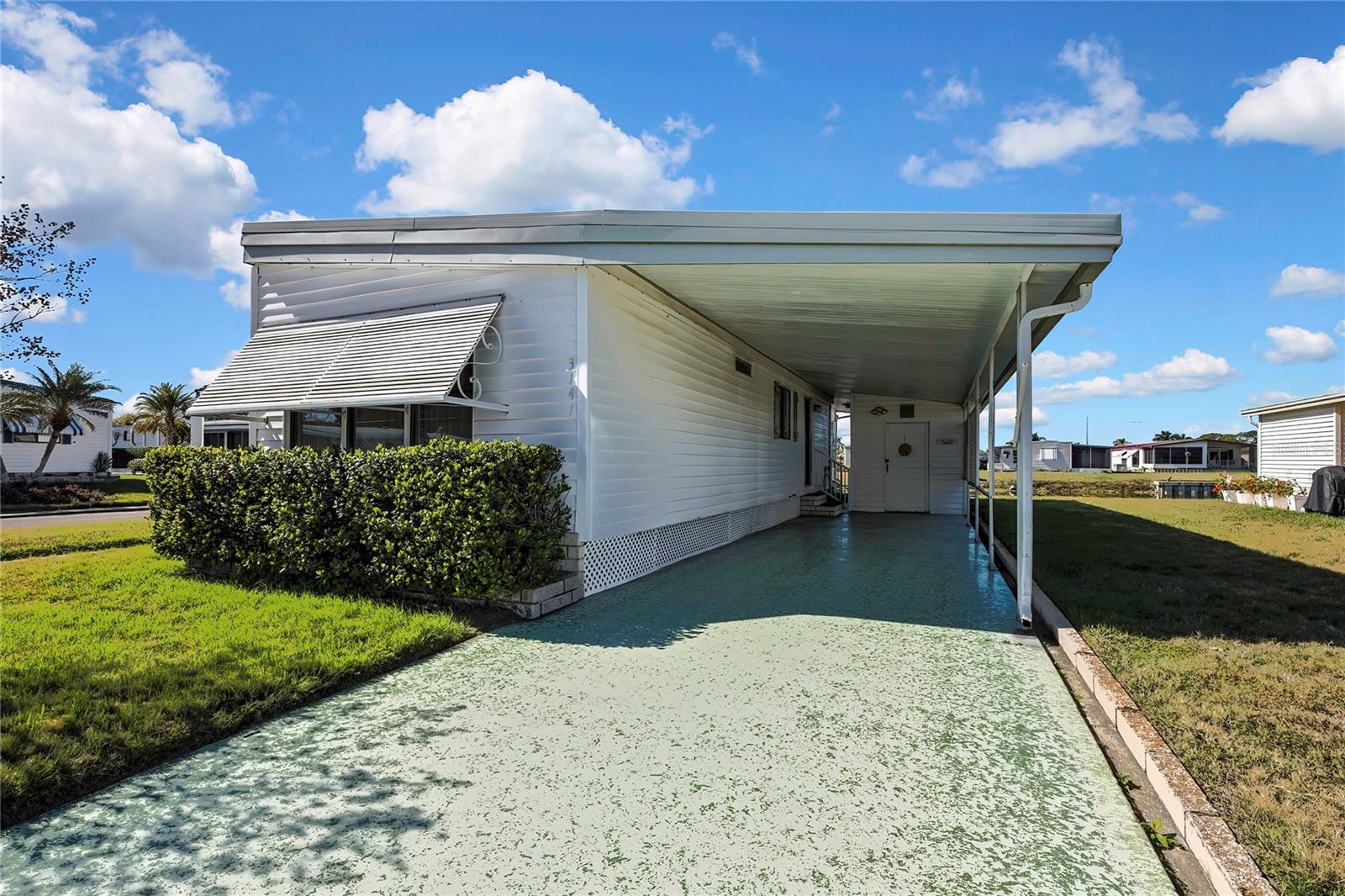 3141 NANTUCKET DR - Photo 1