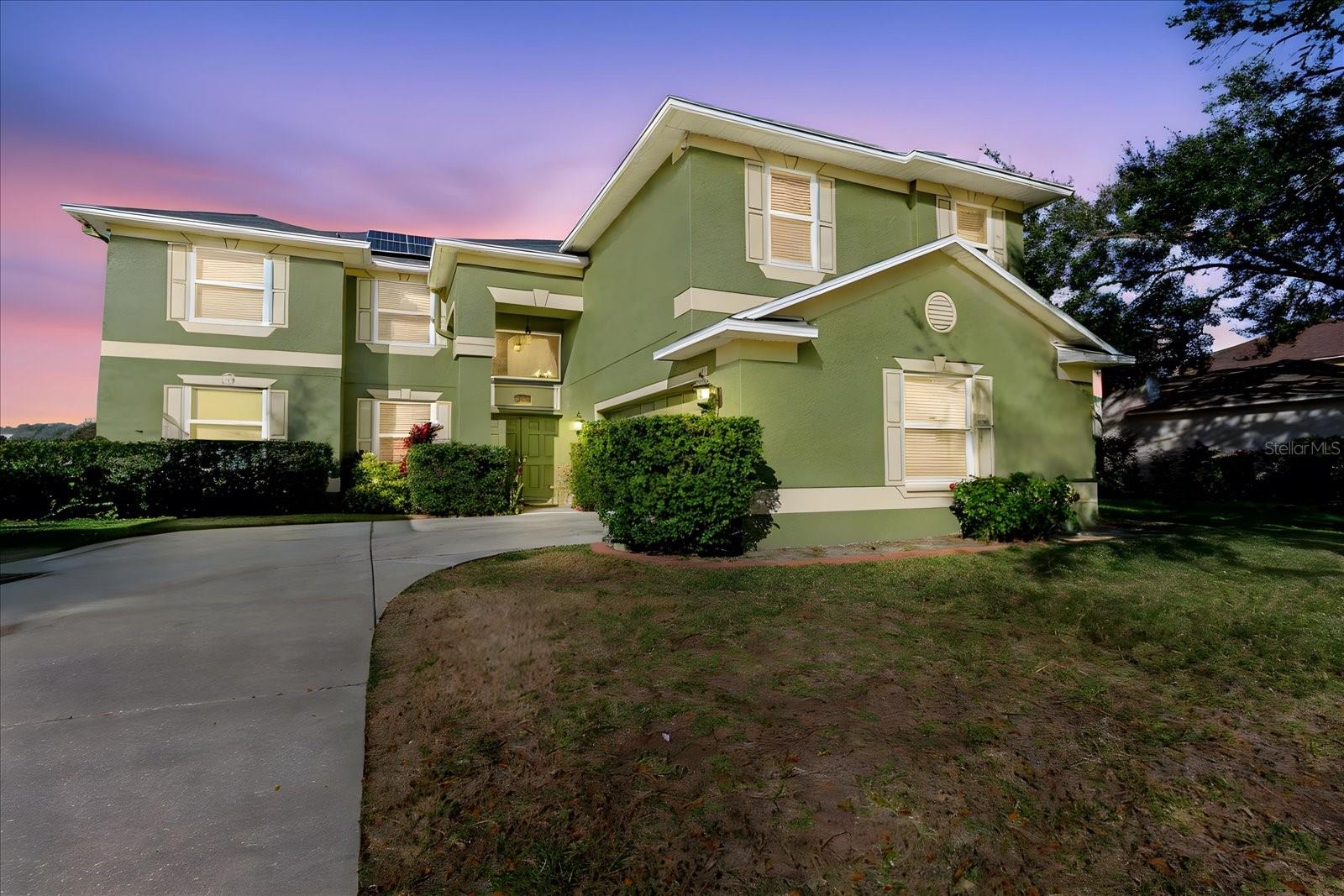 2717 AVON RIVER DR - Photo 1