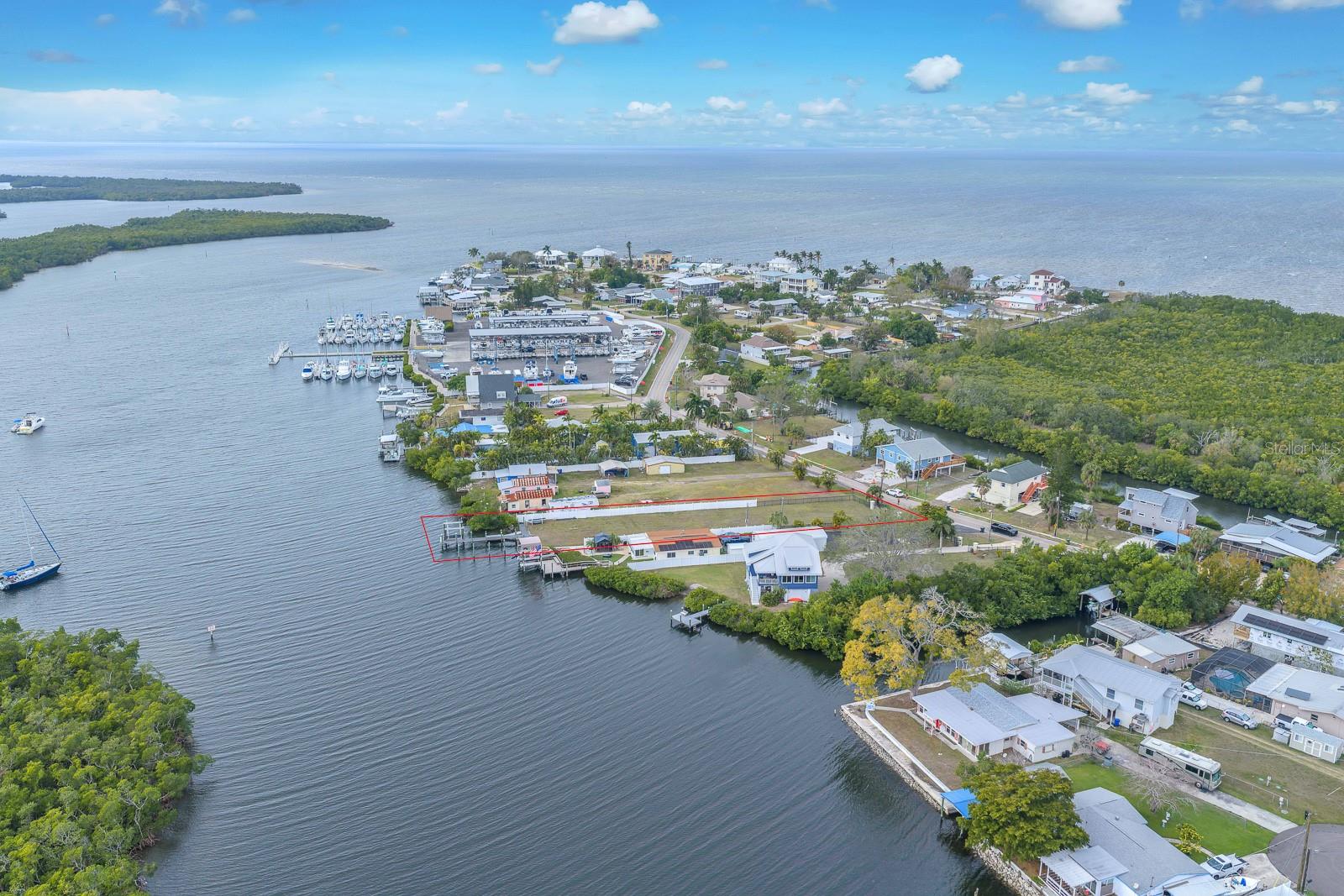 3304 W SHELL POINT RD - Photo 1