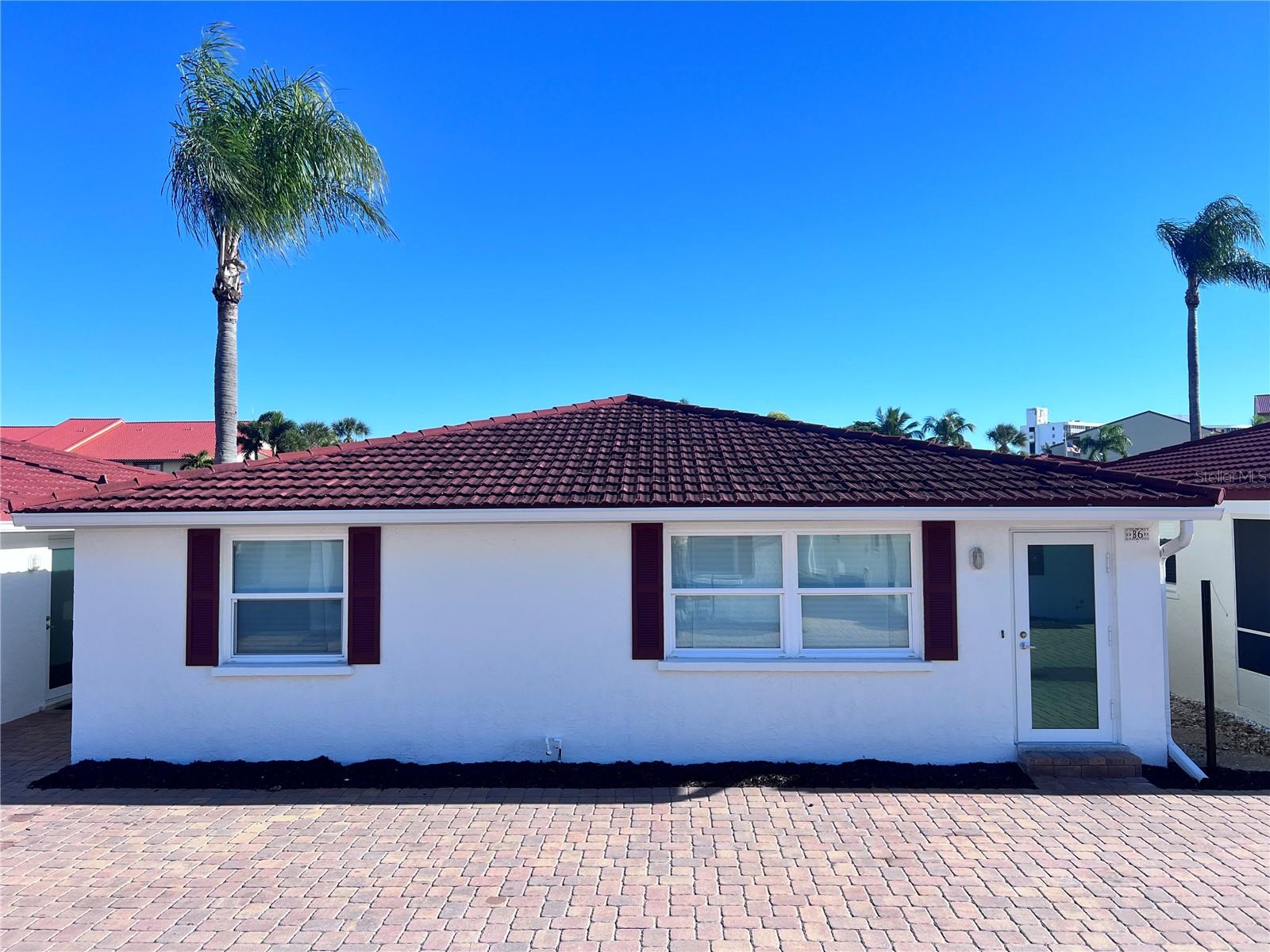6154 MIDNIGHT PASS RD #B06 - Photo 1