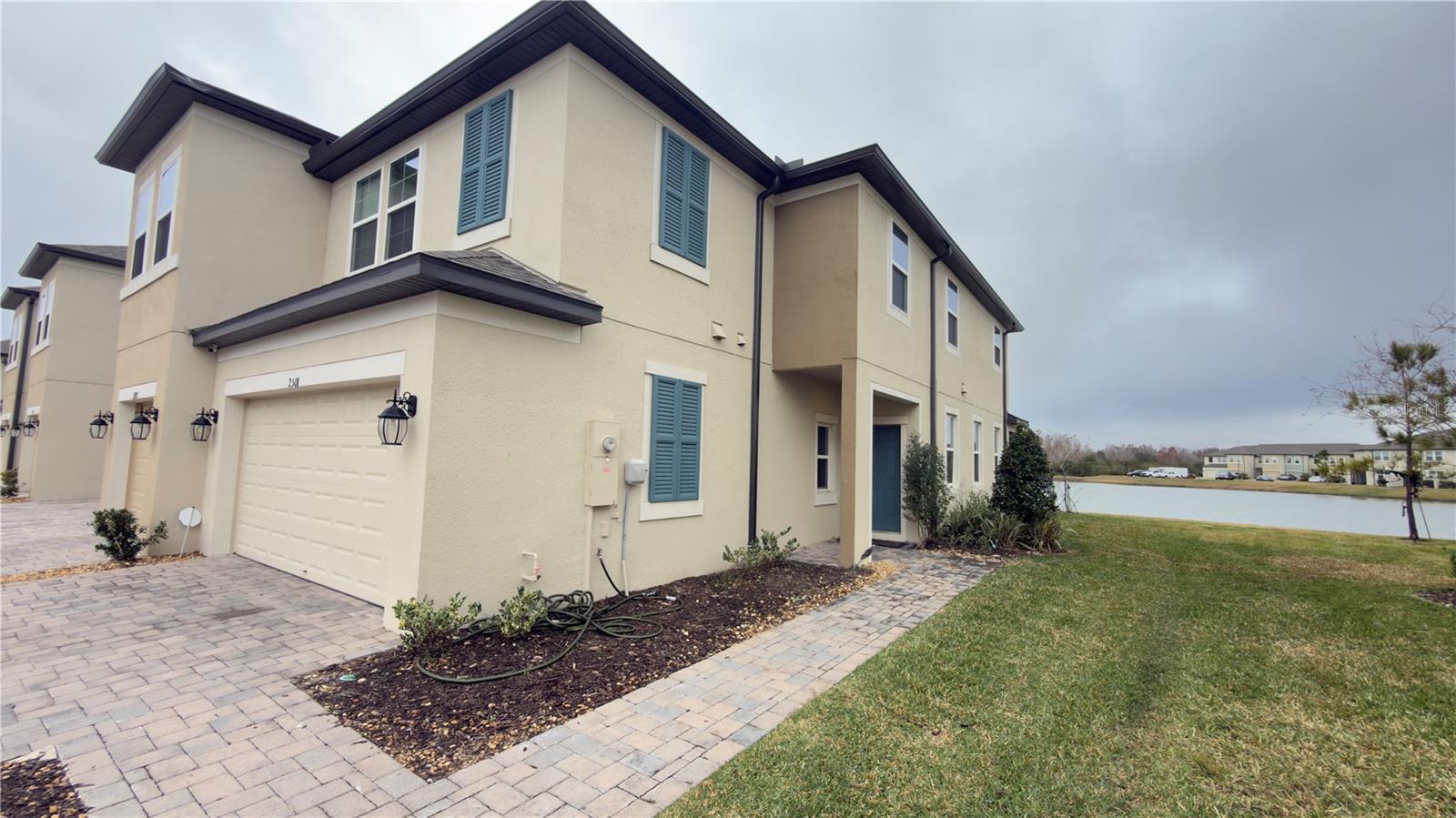 2501 STAPLEFORD PL - Photo 1