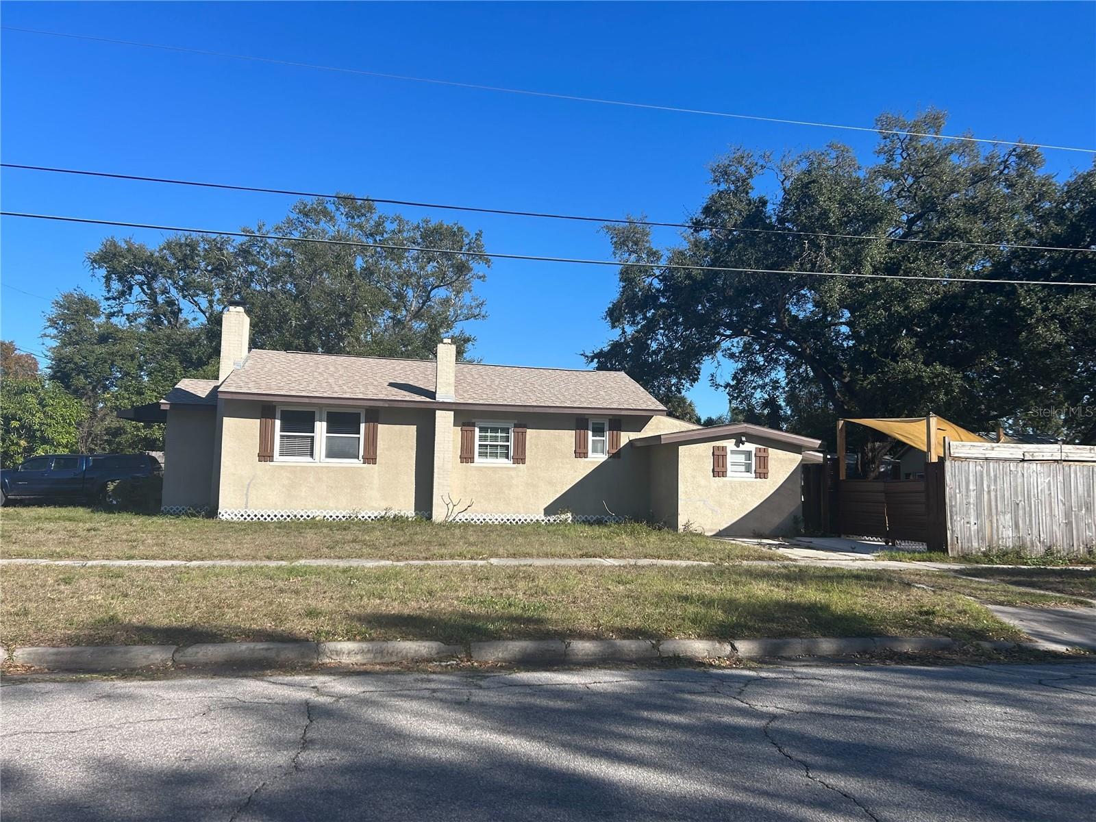 3324 W MARLIN AVE - Photo 1