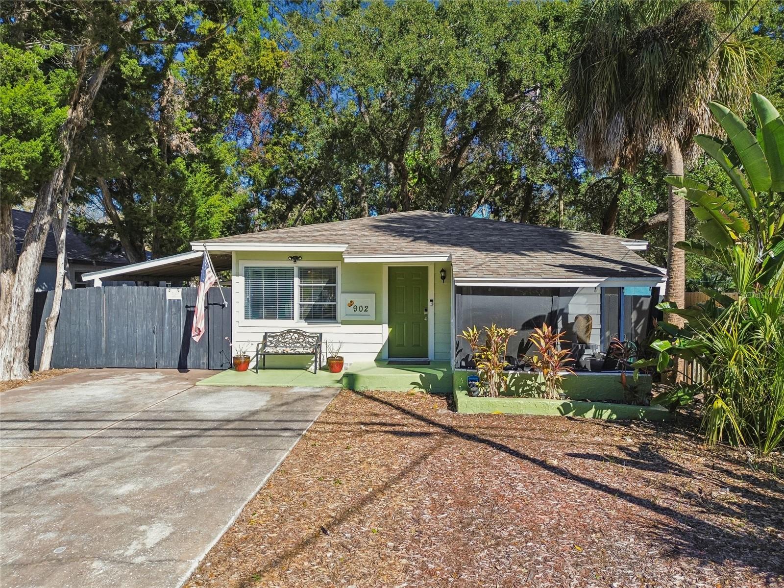 902 BELTREES ST - Photo 1