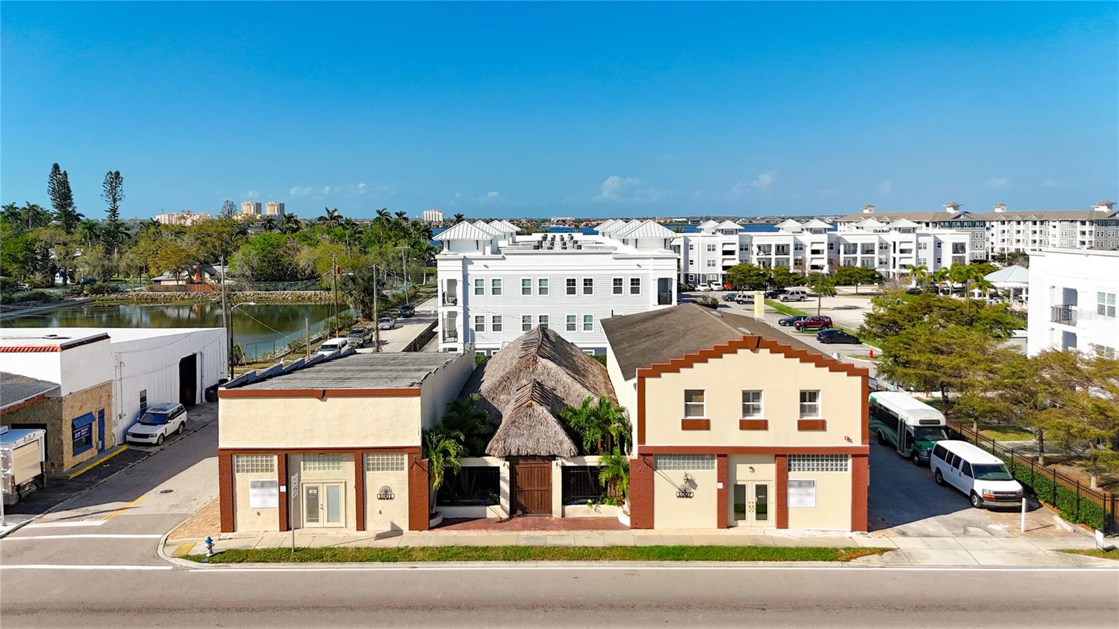 1007 MANATEE AVE E - Photo 1
