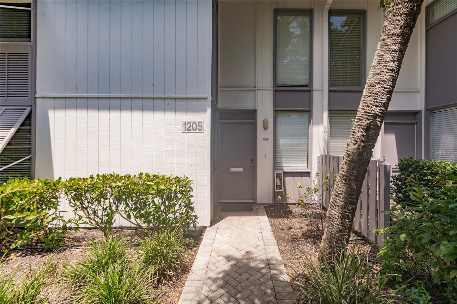 1205 E PEPPERTREE DR #232 - Photo 1