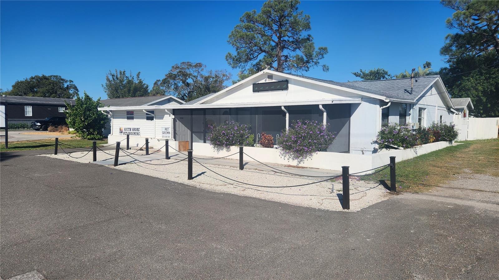 201 W SHELL POINT RD - Photo 1