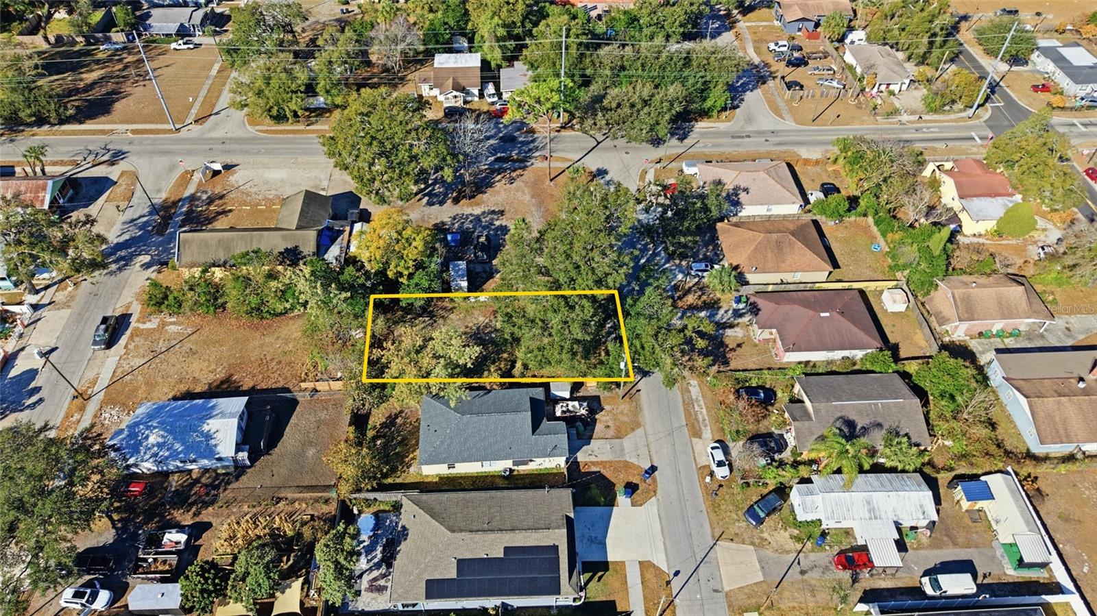 3405 E POWHATAN AVE - Photo 1