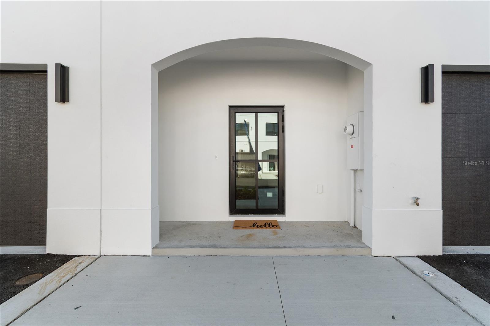 4342 CAMBIO GARDENS CT - Photo 1